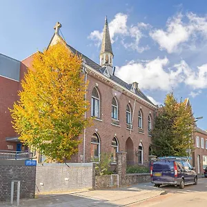 Klooster Mariadal - Borgharen Bed & Breakfast