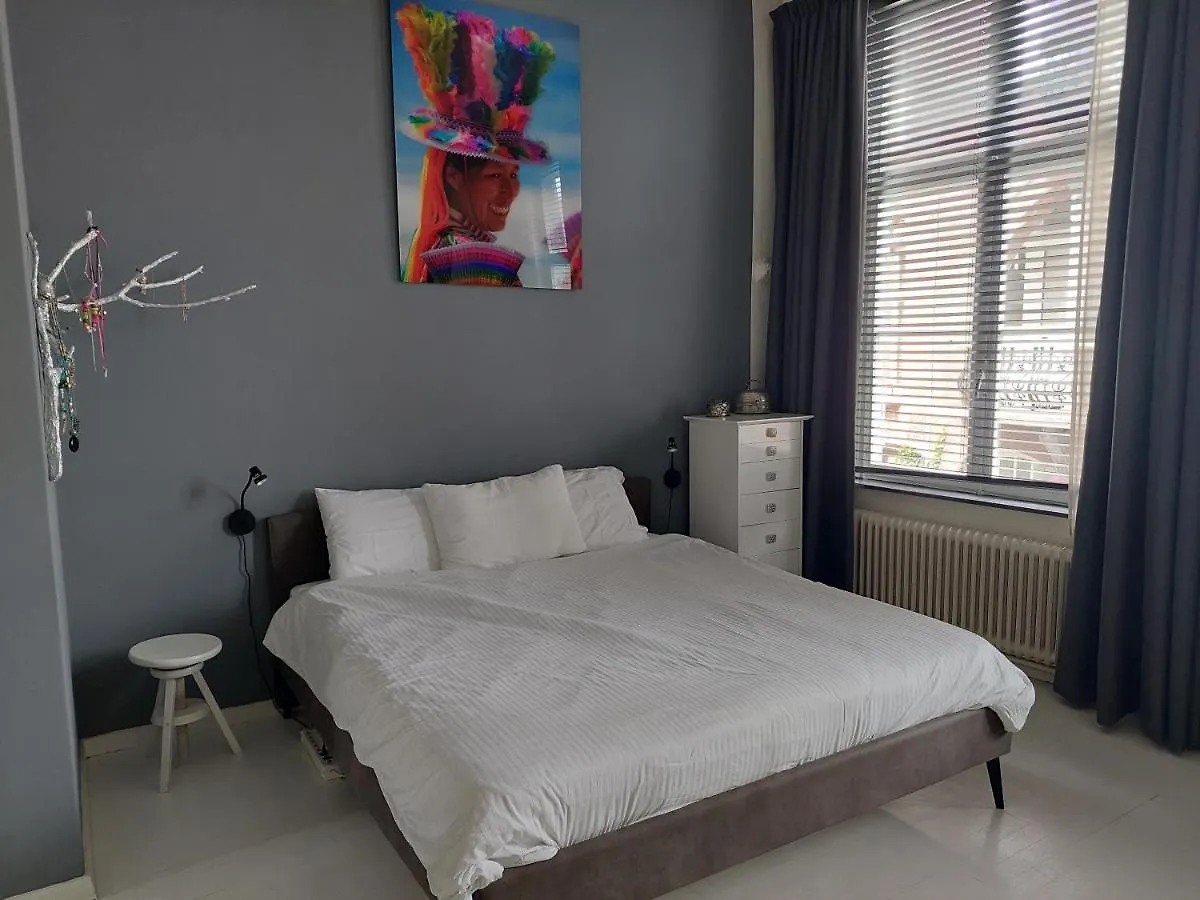 Bed&breakfast in monumental house maastricht centre 0*,